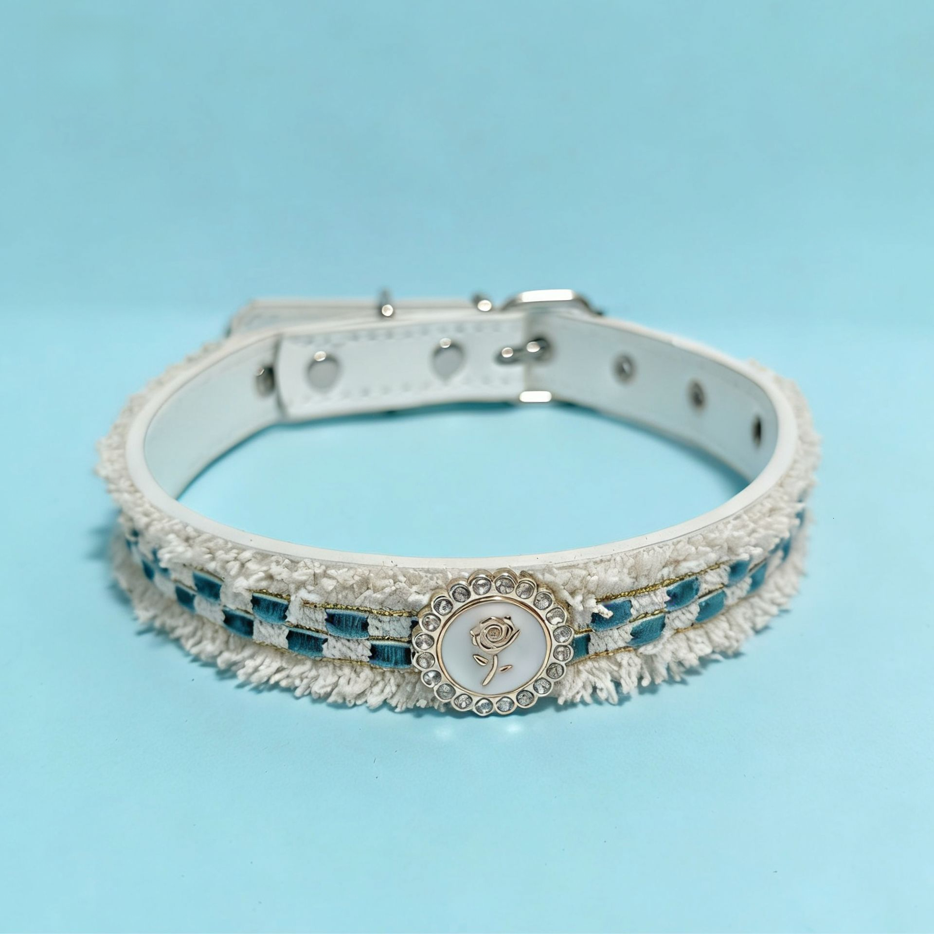 Pet Collar Cute Vintage Checkerboard Pattern Camellia Style Design Comfortable Adjustable Durable For Small Medium Dogs And Cats