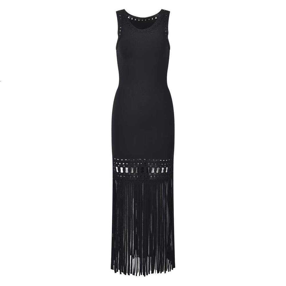 2026 s4 Spring Designer Elegant and Fashionable Black Sexy Hollow Knitted Tassel Women's Sleeveless Dress