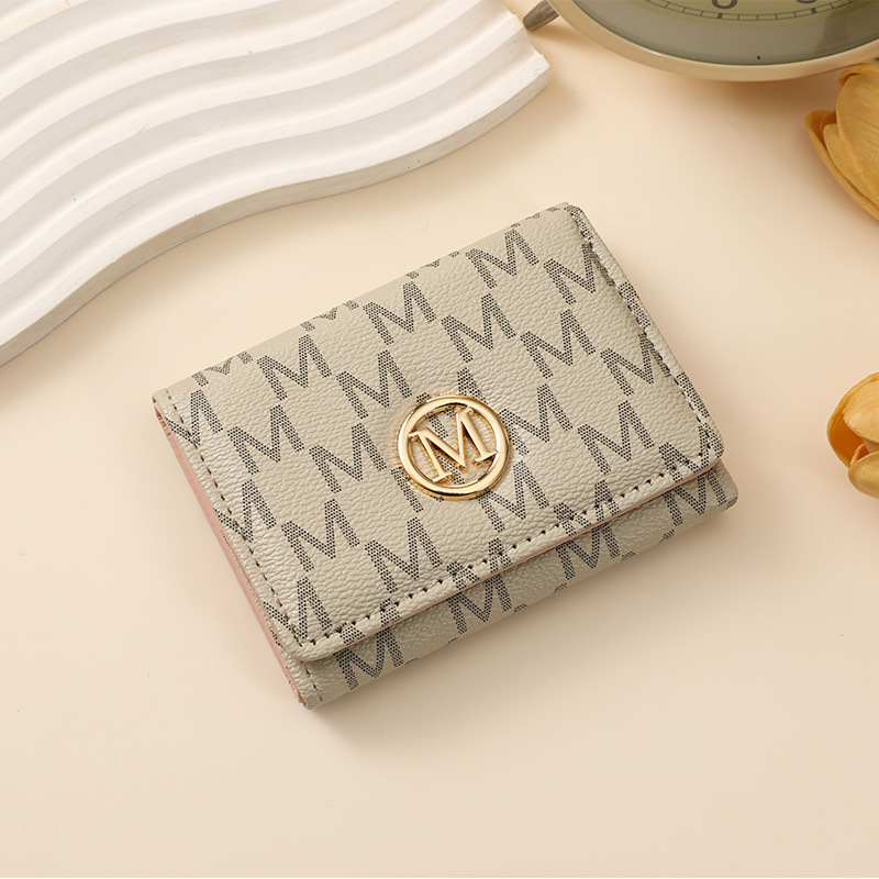 Ladies Short Wallet, New Tri-fold Card Holder, Vintage Classic Printed Coin Purse, Fashionable Ins Portable Stylish Card Wallet, Multifunctional Light - view 8