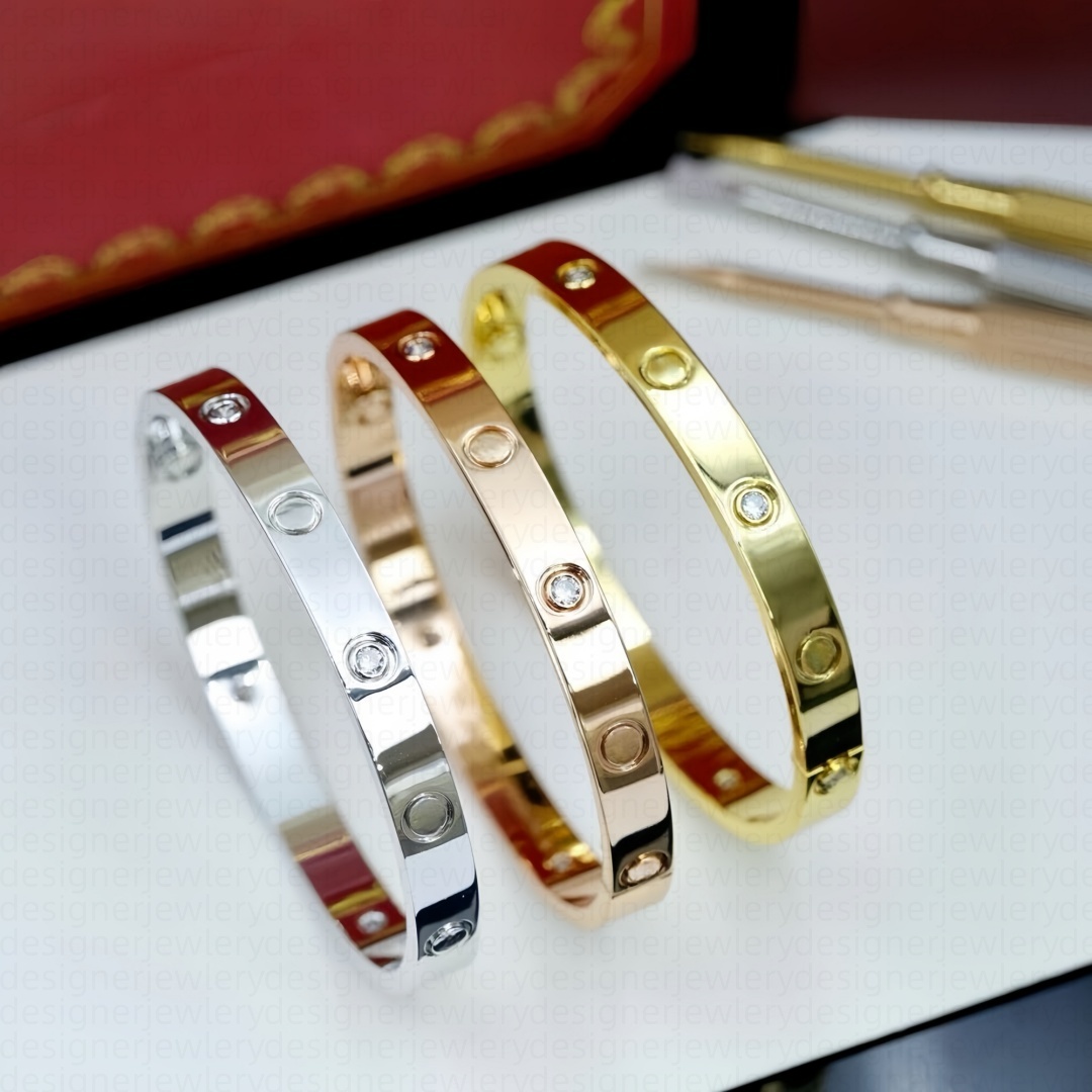 luxury jewelry love braclet designer bracelet for women men bracelets bangle charm stainless steel Not fading Not allergic silver gold bracelet designer jewelry