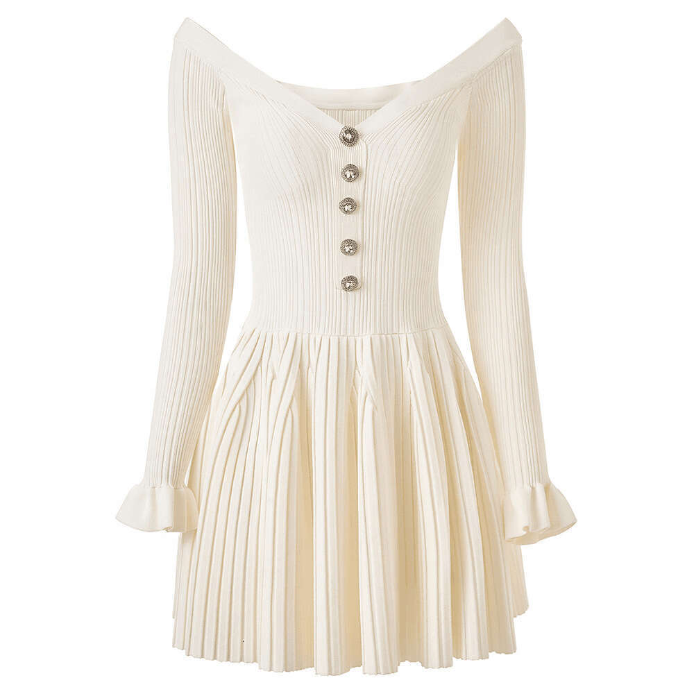 2026 spring and summer designer elegant and sexy k30 off shoulder long sleeved pleated slim fit women's dress