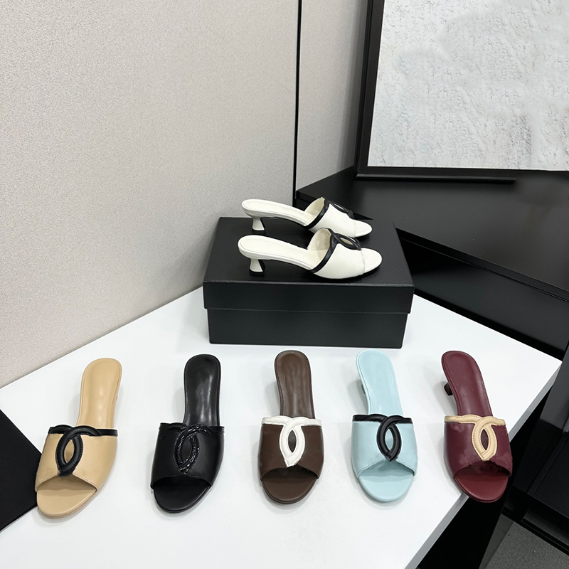 must-have for wardrobe matching versatile and fashionable items Designers new sandals size range 35-41