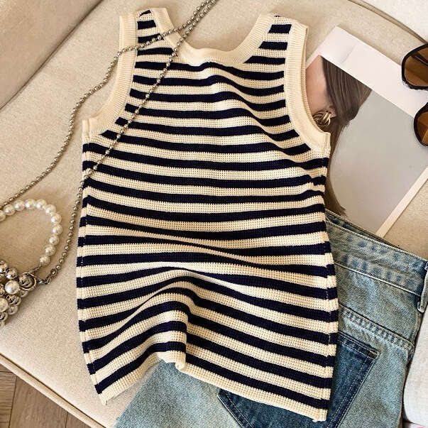 2026 designer high-end classic striped color blocked knitted women's vest summer youth button s4 up sleeveless top
