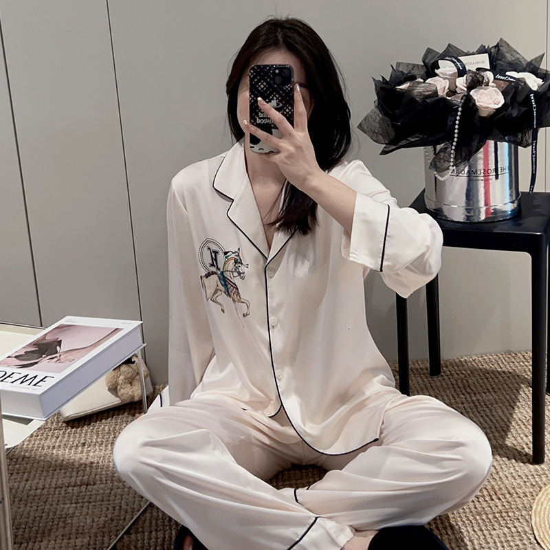 Pajamas Set Breathable Ice Silk Couple Style Luxurious Long Sleeve Long Pant Home Wear Two Piece Set Outdoor Wearable For Men And Women