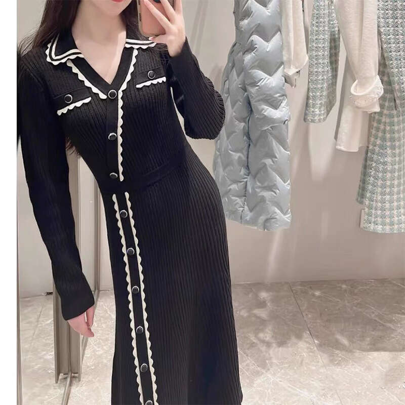 2026 Spring Designer k30 French Elegant V-neck Black Knitted High end Sleeve Bottom Skirt for Women