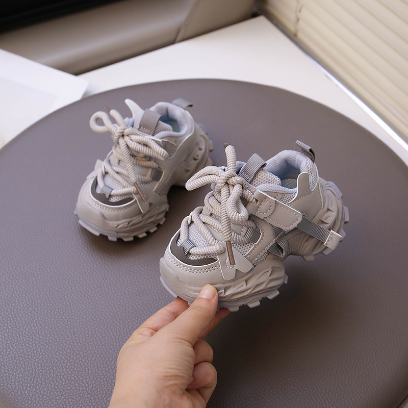 Kids Chunky Trainers Unisex Children's Fashion Sneakers Breathable Mesh Upper Rugged Non-Slip Sole Toddler Walking Shoes Trendy Kids Shoes Hiking