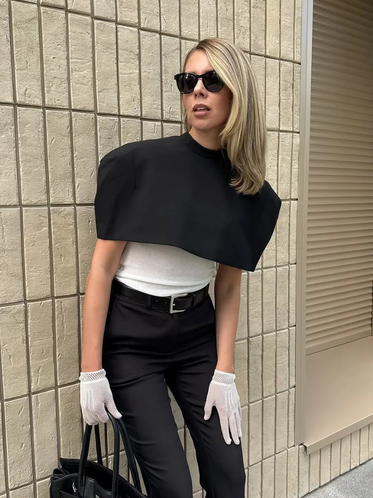 Fashion Black Cape Top For Women Elegant Solid Stand Collar Zipper Cropped Shawl Lady 2026 Spring Chic Street Versatile Item 260325