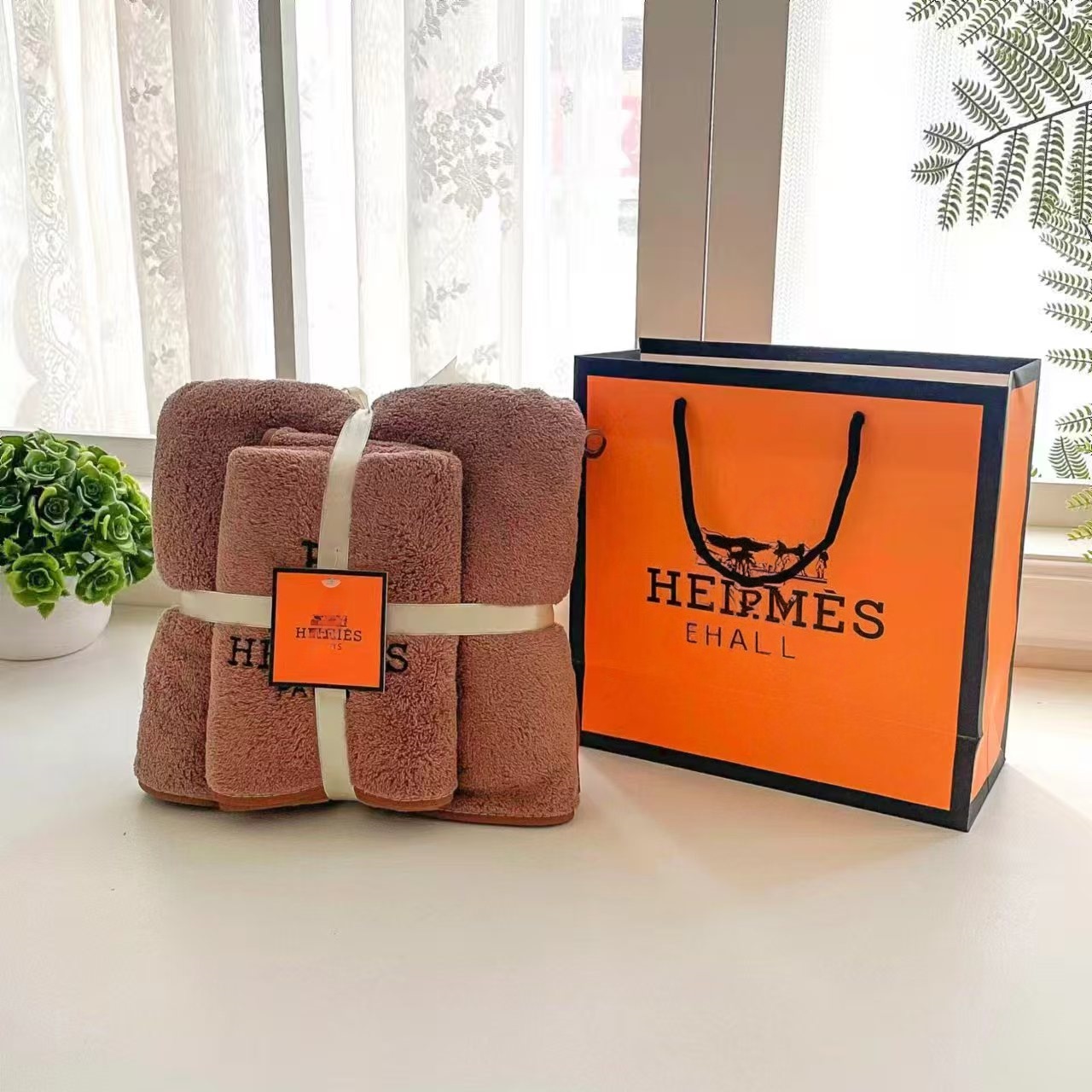 soft and absorbent towel set high-quality and comfortable towels thickened and soft face towels suitable for sensitive skin with a gentle touch