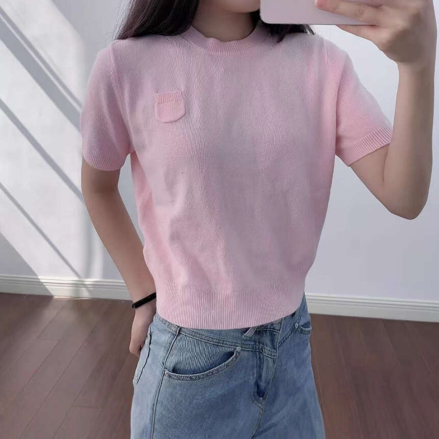 2026 Summer New Designer Women's Round Neck Thin Knitted g20 Short Sleeve Top with Single Back Buckle