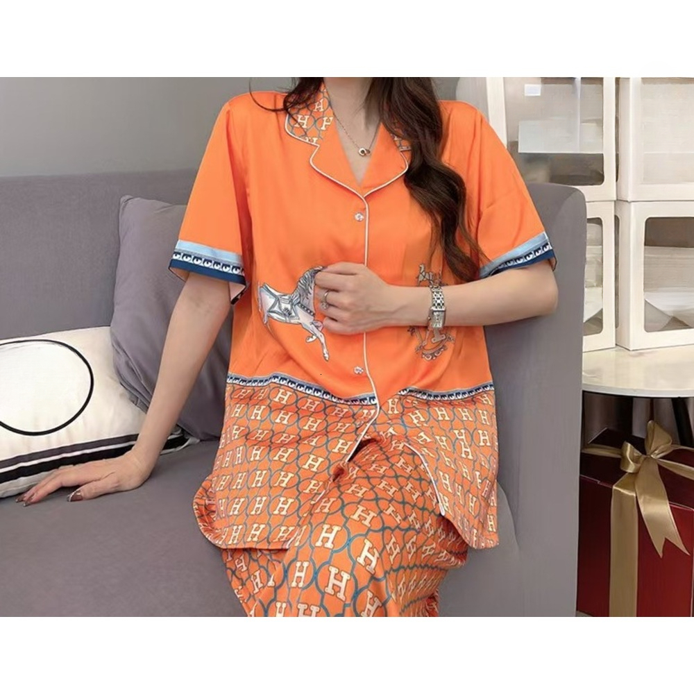 Women's Pajamas Summer New Ice Silk Simple Casual Top And Pants Homewear Orange Set