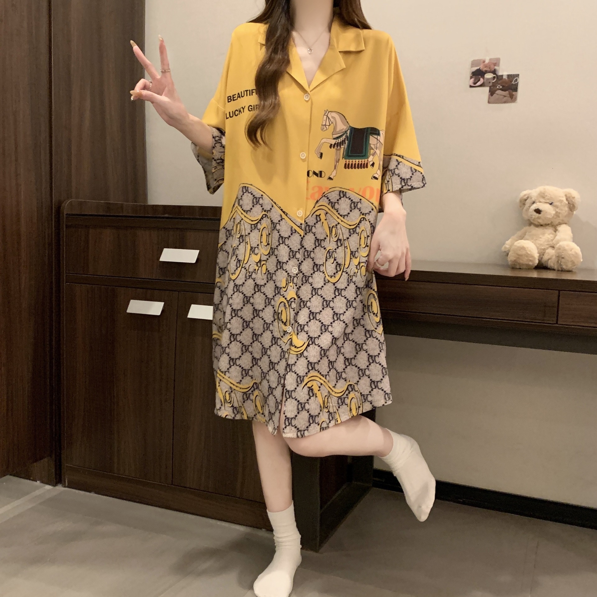 Home wear Women's Pajamas Spring Summer Ice Silk High End Cardigan Style Loungewear Set Soft Breathable Lightweight Comfortable Orange