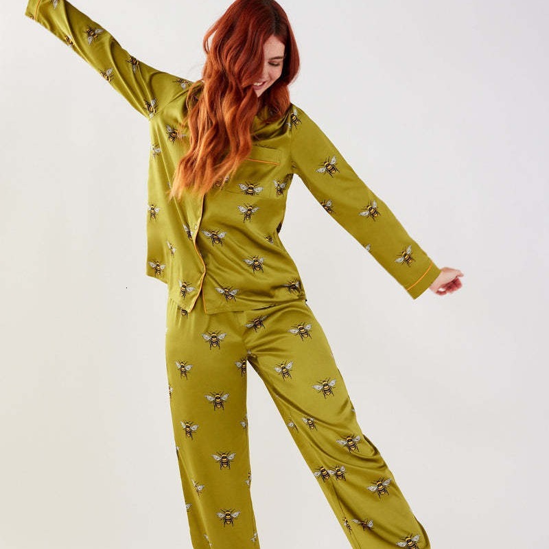Pajamas Set Early Autumn Wearable High End Trendy Silk Women Niche Luxury Home Wear Set Green Bee Pattern