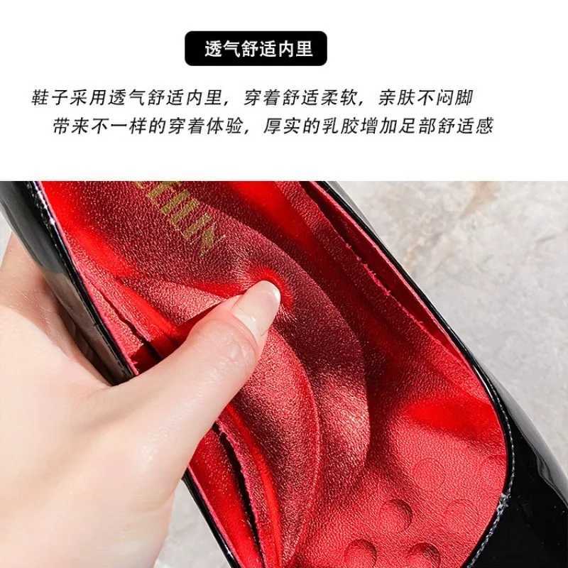 2026 New Golden Blade Scepter Red Print Thin Heel Royal Sister Style Premium Black Patent Leather High Heel Womens Single Shoes K260325
