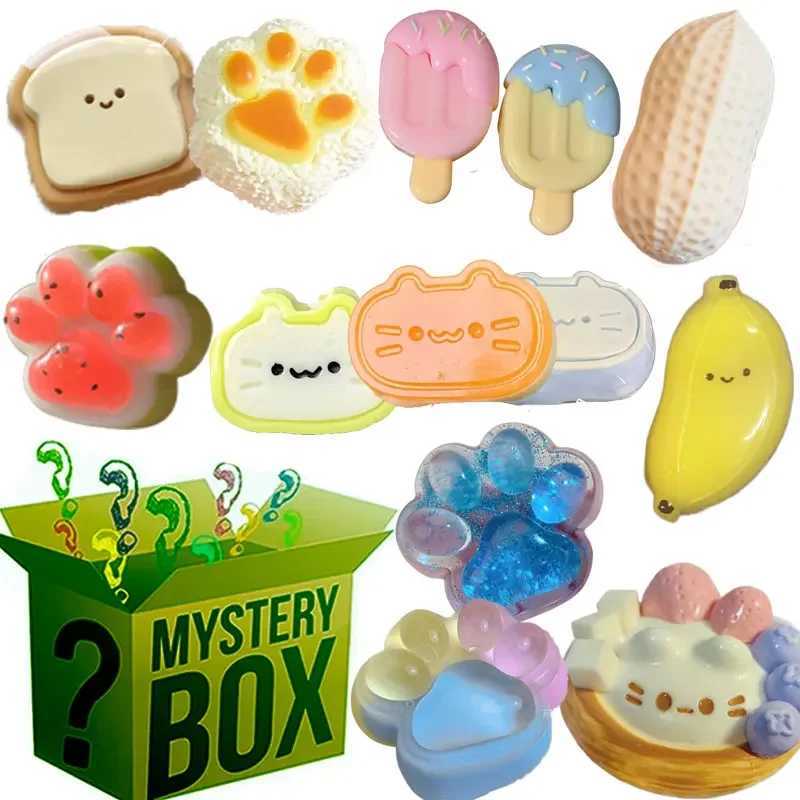 Blind Box Mystery Kawaii Cat Paw Mochi Squishy Simulated Food Fidget Toy Cute Squeeze Foot Toy Antistress Stress-Relief C260325 C260327