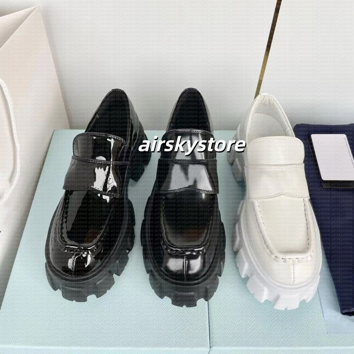 Designer Loafers Platform Dress Shoes Luxury Womens Monolith Ladies Moccasins Chunky Sole Black Loafer Rushed Slipper Pumps Patent Matte Trainers Women's Loafers