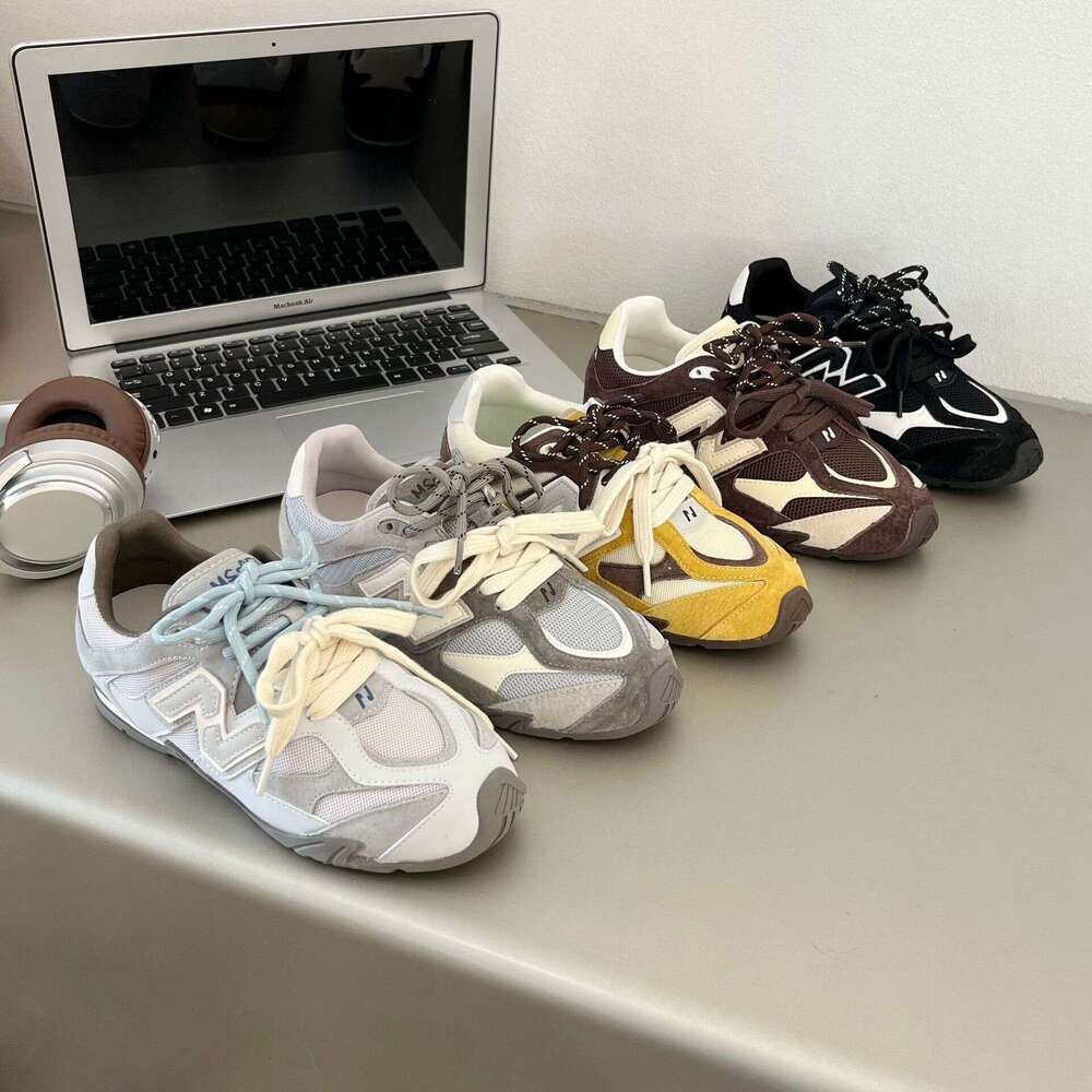 Ultra-Light Soft Sole Sports For Women, Hot-Selling 2025 New Casual Height-Increasing Women's Shoes, Thick-Soled De Xun Forrest Gump Shoes