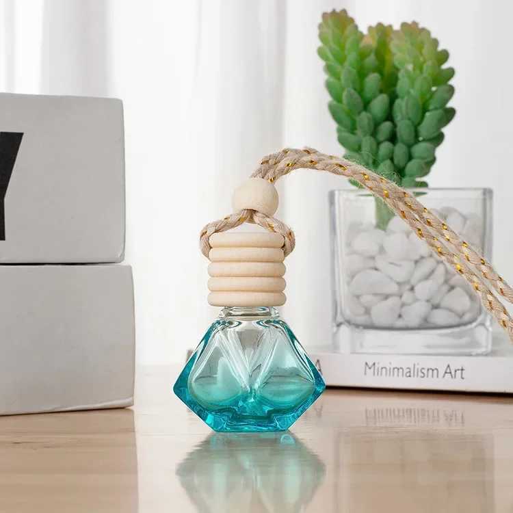 New Auto Aromatherapy Fragrance Pendent Bottle Perfume Diffuser Automotive Decoration Car Hanging Glass Bottle Empty Perfume H260326