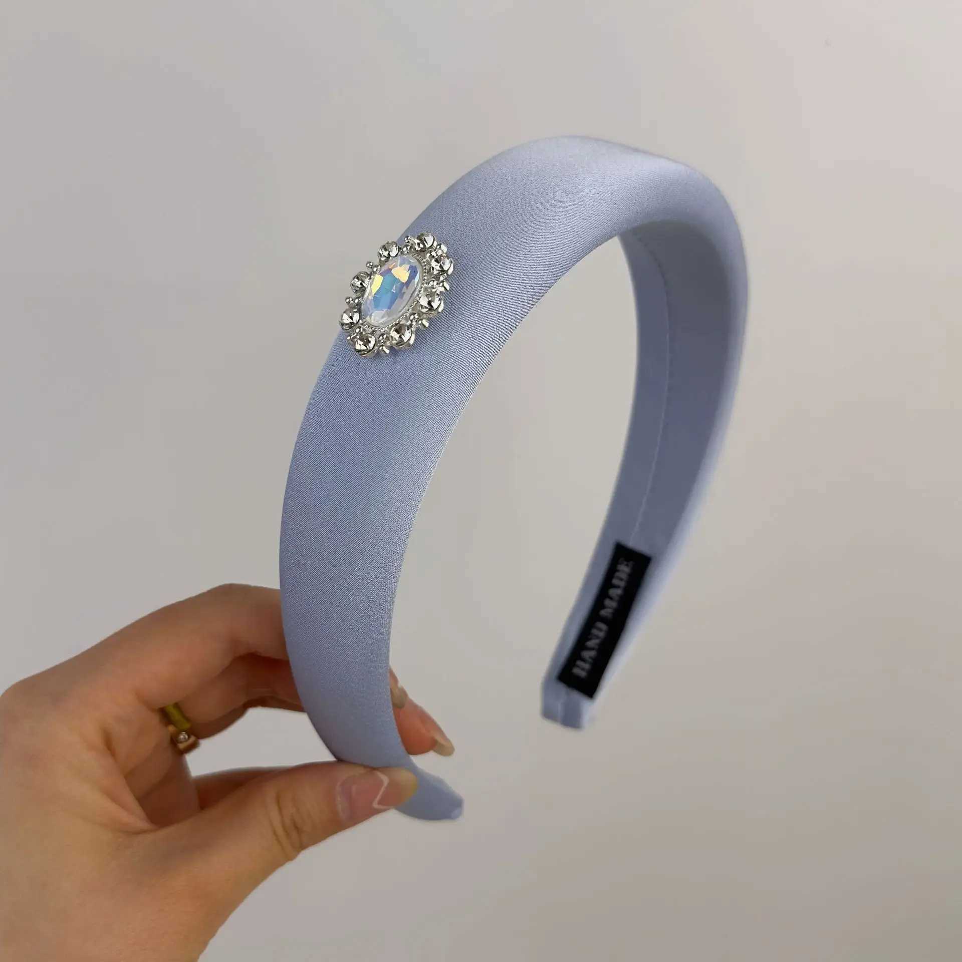 Silver Diamond Butterfly Pearl Women Headband 2024 Spring Summer Blue Romantic Butterfly Elf Head Band Princess Hair Accessory D260326