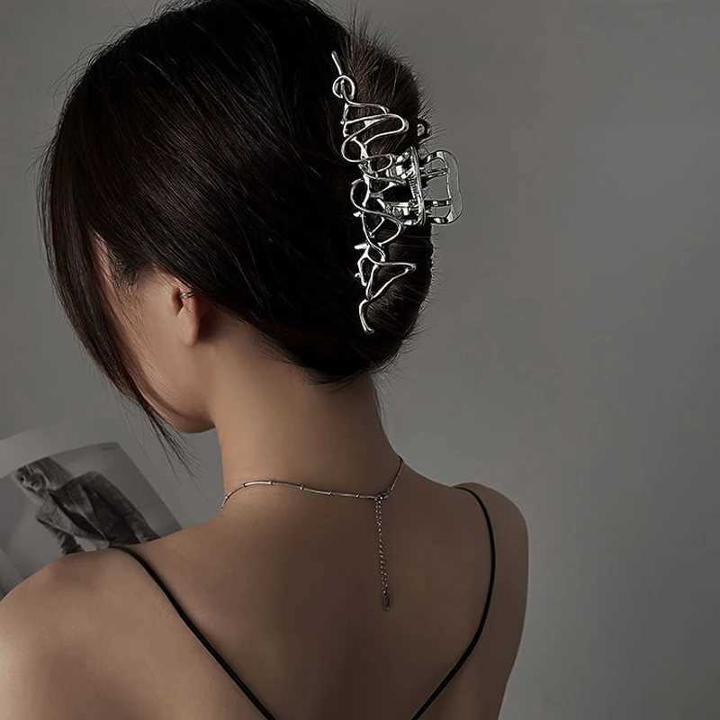 Large Metal Hair Claw Clip Irregular Hairpins Punk Style Hair Claws Barrettes Women Vintage Jaw Clips Hair Accessories H260326