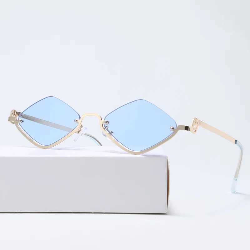 New Fashion Bright Color Diamond Metal Sunglasses Women Trendy UV Protection Outdoor Casual Shades Geometry Decor Sun Glasses D260326