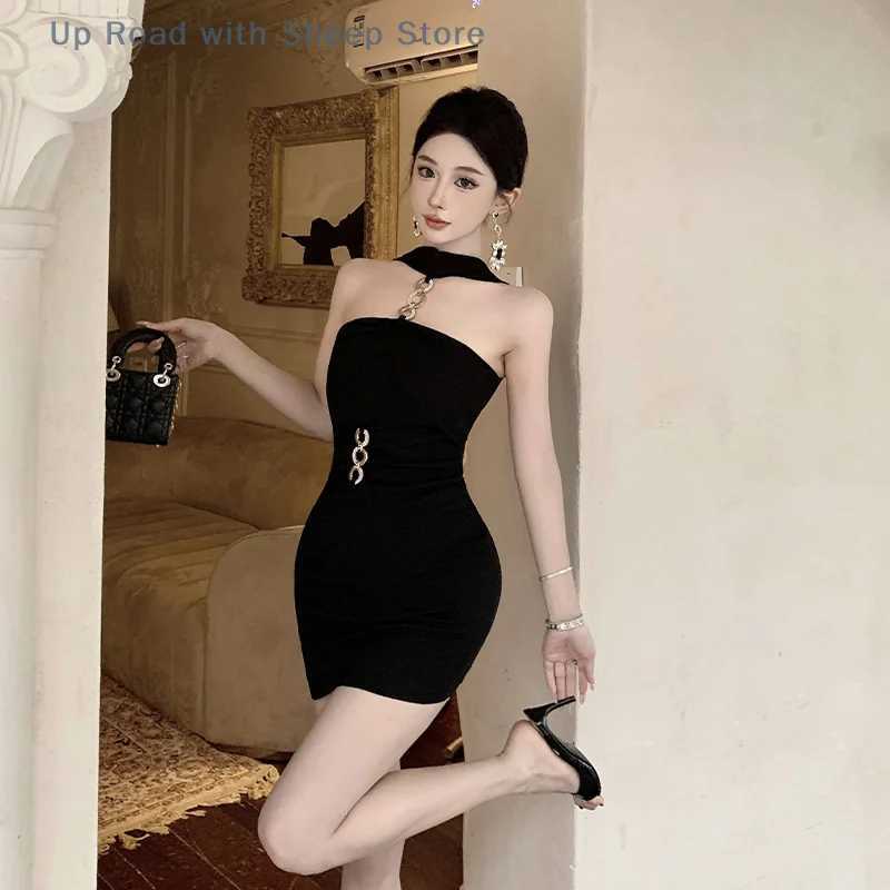 1 Pc Sleeveless Halter Neck Mini Dress Women Summer All-match Pure Desire Party Birthday Wrapped Dresses M260326