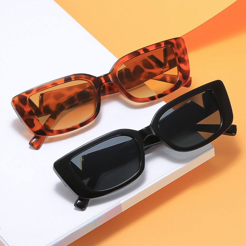Luxury Brand Designer Sunglasses European And American Style Sunglasses UV Protection Strong Light Internet Celebrity Women's Glasses High-End Su