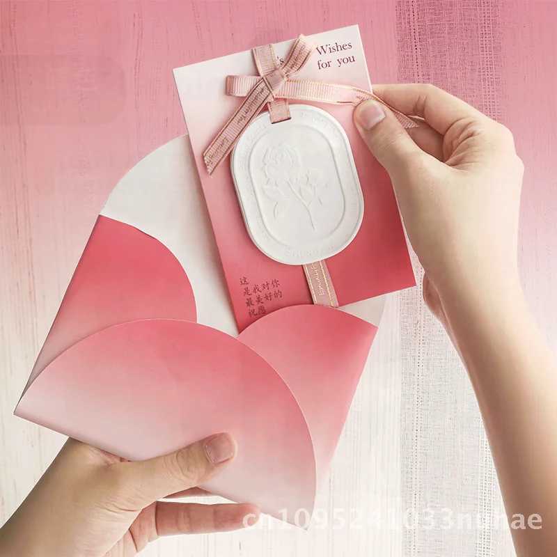 High-End Scented Candle Gift Box Set - Atmospheric Rose Story for Valentines Day Girls Day Newlywed Goddesss Day Bedroom H260326