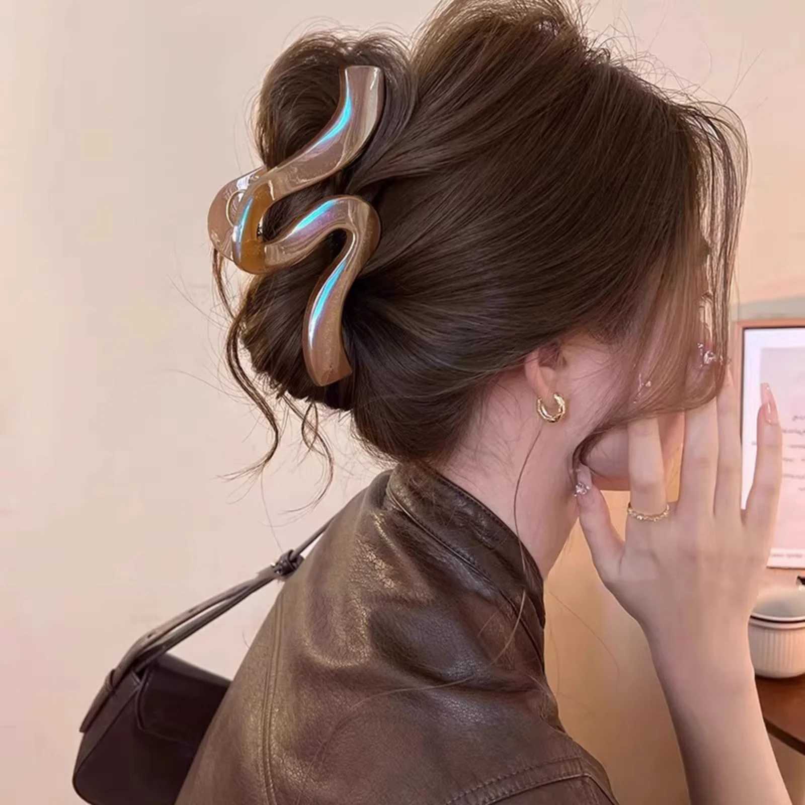 1pc new high-end pearl wave clip shark clip large hair clip back of head hair clip hair accessory H260326