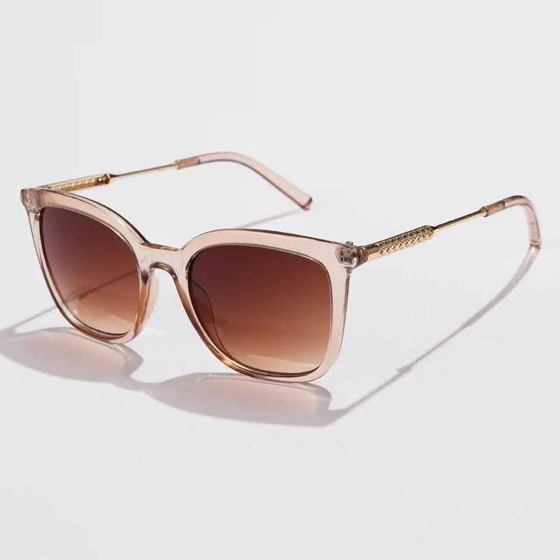 Vintage Square Sunglasses Women Fashion Round Glasses for Women Men Simple Metal Hollow Eyeglasses Lentes De Sol Mujer D260326