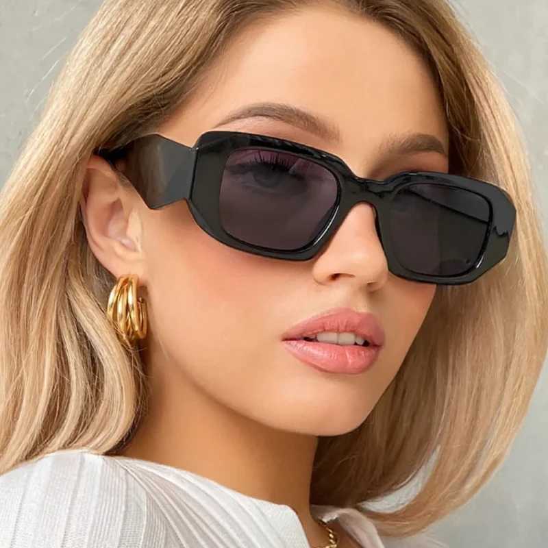Protective Glasses Fashion Square Casual Sunglasses Women Vintage Brand Outdoor Travel Sun Glasses Retro Unique Legs Eyewear D260326