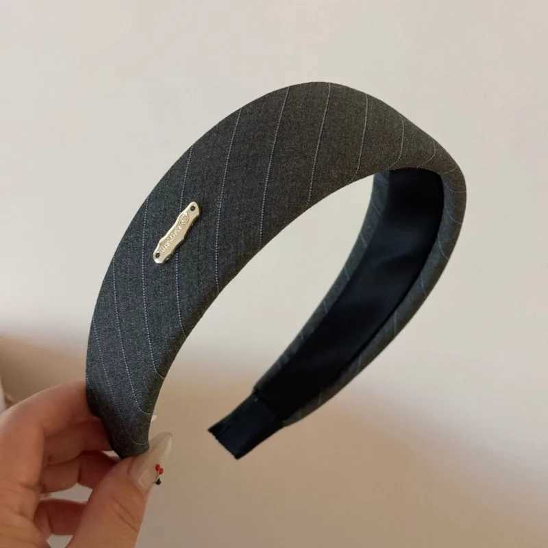 Korean simple high-end headband gray twill retro sponge hairpin versatile pressure hair high cranial top wide edge headband D260326