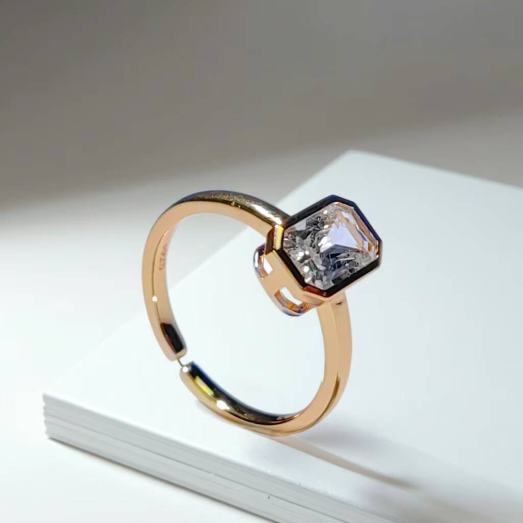 Professional Jewelry Factory Custom 1CT 2CT 5CT Lab Grown Diamond Ring 14K 18K Gold Engagement Wedding Party Gift IGI Certified