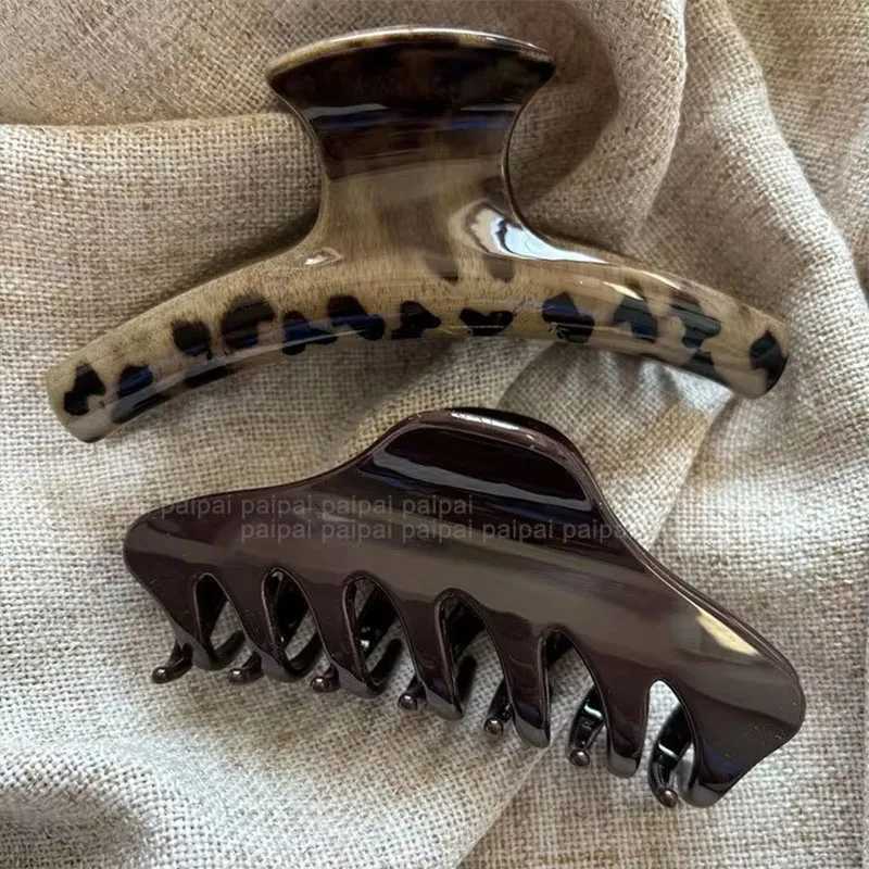 2Pcs Vintage Leopard Print Large Shark Hair Claw Clip Women Elegant Geometric Catch Clamp Hairgrip Hold Hair Styling Accessories H260326