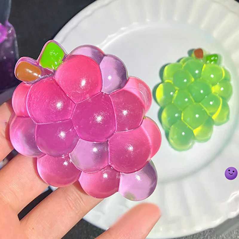 1Pcs Squeeze Stress Relief Hand Toys Fruit Grapes Toy Anti-Anxiety Fruit Stretchy Slow Rising Sensory Props H260326