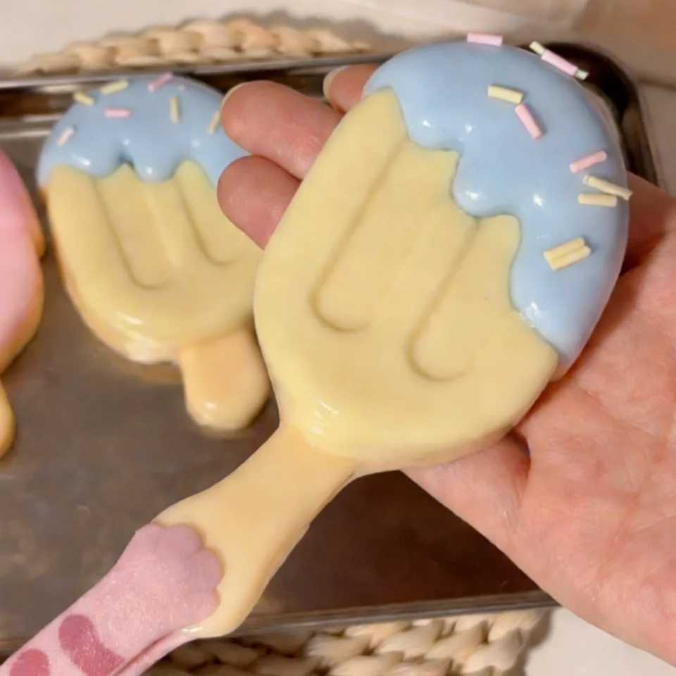 1-Pack Cute Blueberry Lava Ice Squeezable Toy Soft Squeezable Toy High-Value Popsicle Stress Relief Toy Anti-AnxieTY Ma H260326