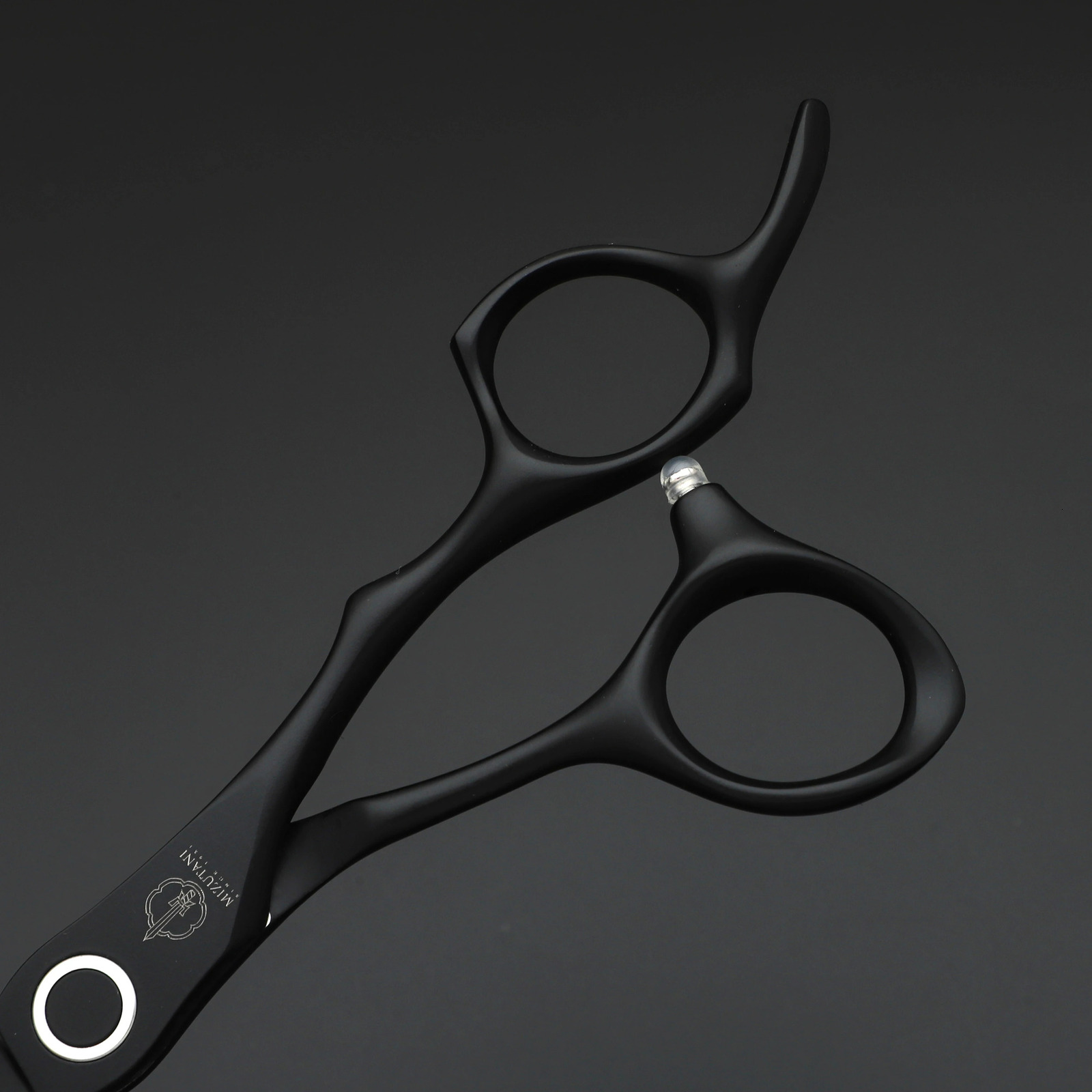 barber Scissors professional hairdressing scissors 60/65/70-inch VG10 material Hair cutting machine Hair cutting scissors 260408