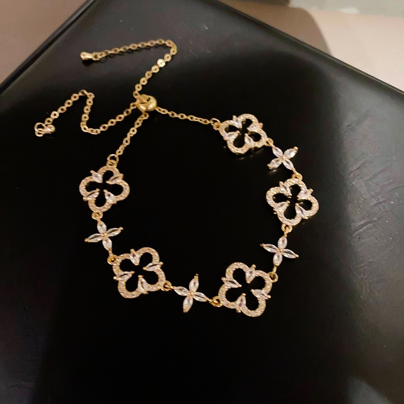 Light Luxury Zircon Flower Adjustable designer bracelet High-End Exquisite New Style Bracelet Internet Celebrity Fashion Versatile Jewelry