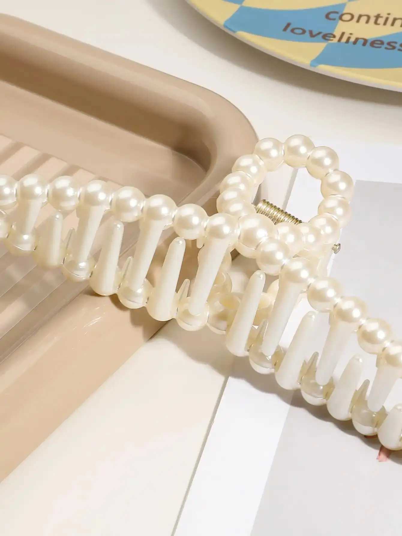 1Pcs French Large Pearl Hair Claw ClipsFashion Jaw Clips Hair Barrettes Hair Accessories for Women Girls H260326