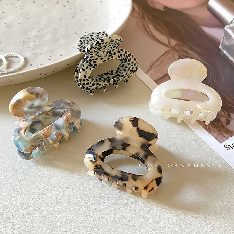 2022 New Women Hair Claw Small 45cm Acetate Hair Clips Elegant Colorful Hollow Out Claw Clip Girls Hair Accessories Hairclip H260326