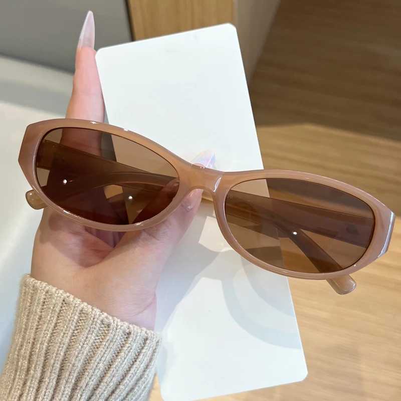 3pcs New Trend Small Oval Punk Sunglasses Women Fashion Gradient Lens Shades Eyewear Retro Rivets Sun Glasses Frame UV400 D260326