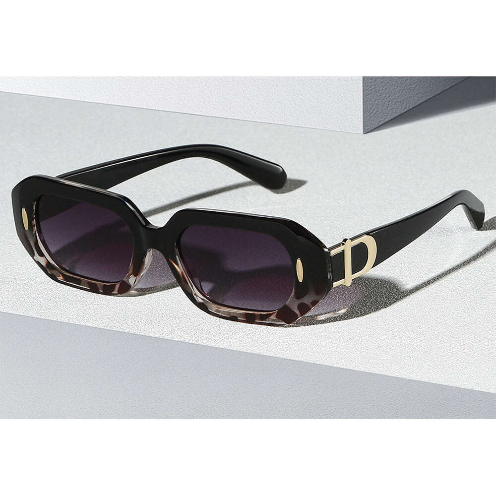 New Small-Frame Fashion Retro Personality European And American INS Style Trendy Sunglasses For Women Street Photography Sunshade Glasses Chunjinqiuli