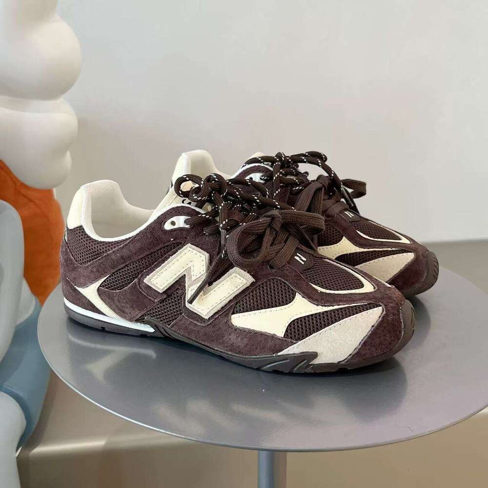 Ultra-Light Soft Sole Sports For Women, Hot-Selling 2025 New Casual Height-Increasing Women's Shoes, Thick-Soled De Xun Forrest Gump Shoes