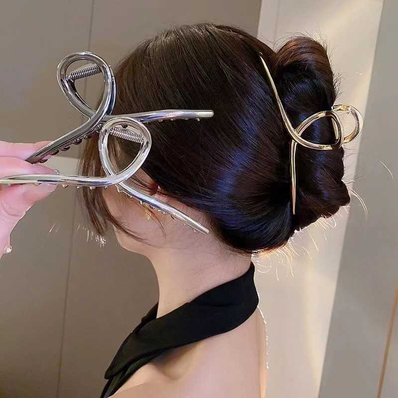 Korean style large shark clip high-end metal hair clip womens fashion new H260326