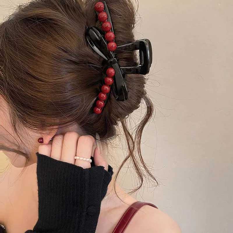 Korean Acrylic Black Bow Hair Claw for Women Fashion Red Beads Large Shark Clamp Hair Clip Headdress Hair Accessories 2024 New H260326