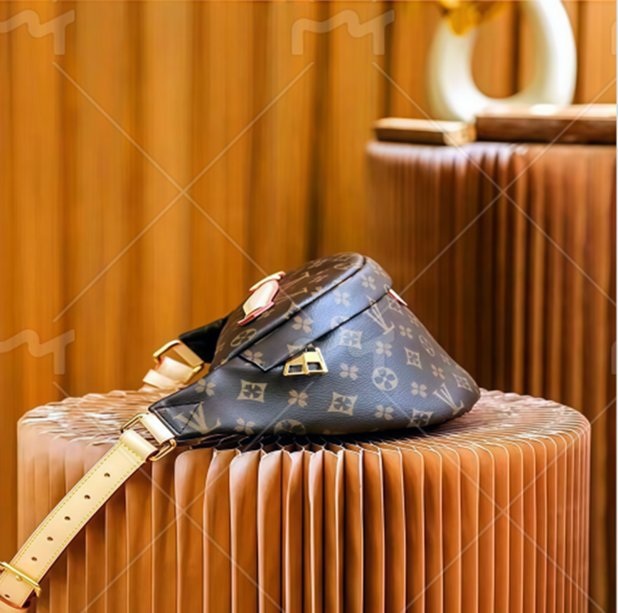 10A Bumbag Cross Body Waist Bags Temperament Bumbags Fanny Pack Bum embossing flowers Famous soft leather Luxurys designers bags Serial Number Date Code DustBag L89