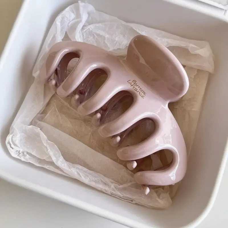 Korean French Style Hair Claw - Large Acrylic Dragon Bone Design Clip Polka Point Arc for Back of Head Elegant Hair Clamp H260326