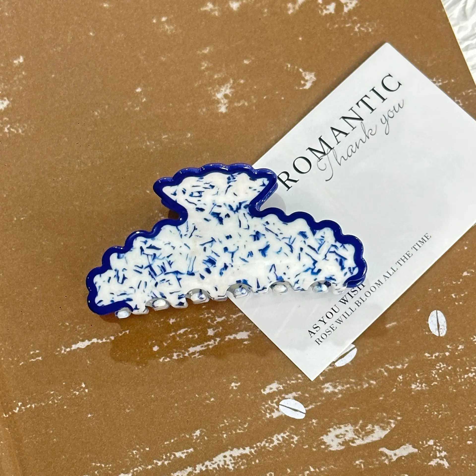 NEW Blue and White Porcelain Colour Hair Claw Wave Edge Classic Style Acrylic Hair Claw Clips Hair Accessories for Women Girls H260326