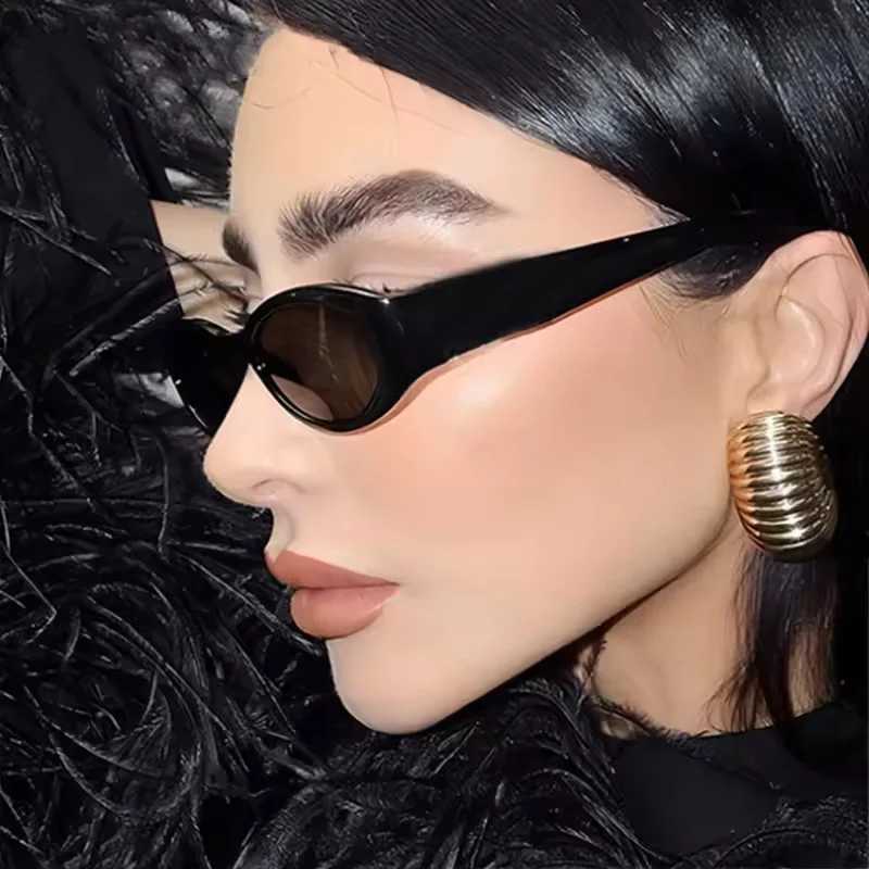 Small Frame Cat Eye Sunglasses Women Men Fashion Sexy Brand Sun Glasses Revelry Party Shades Lady Man UV400 Protective Glasses D260326