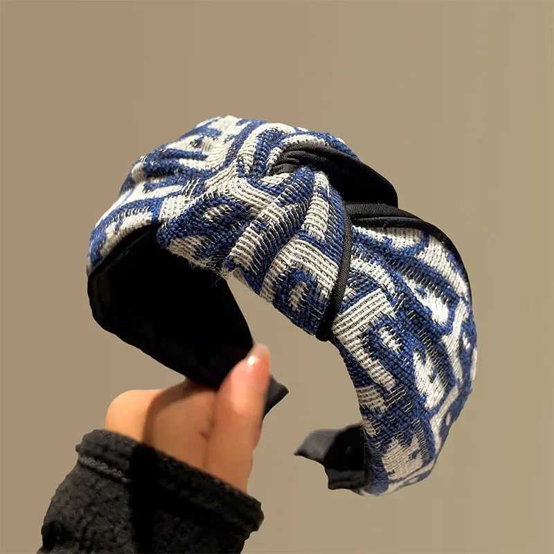 Cowboy color retro headband fabric high skull top versatile and simple outdoor headwear new style temperament hair clip D260326