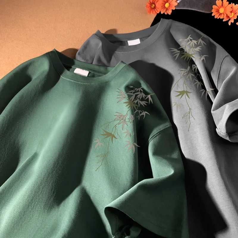 Mens Oversized T-shirts White Cotton T Shirt 5XL for Men Casual Summer Wear Fashion Leaf Print Tee Shirts Men Clothing C260326